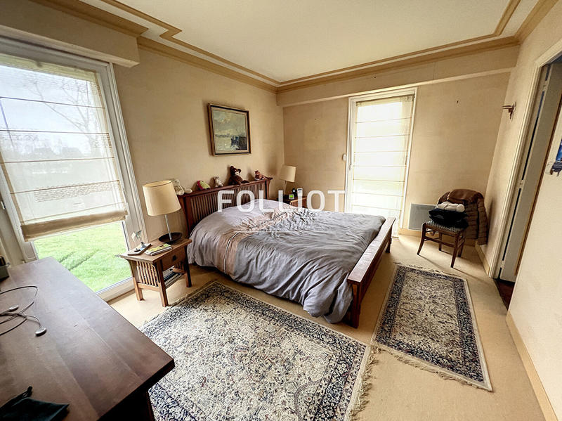 Maison - 294 m² - 9 pièces