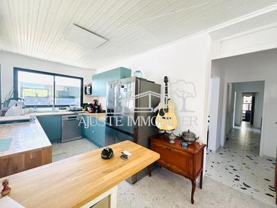 Maison - 130 m² - 5 pièces