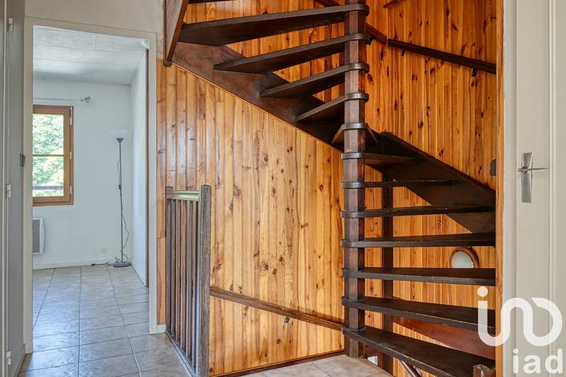 Maison - 105 m² - 6 pièces