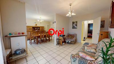 Appartement - 81 m² - 4 pièces