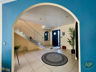 Maison - 150 m² - 5 pièces