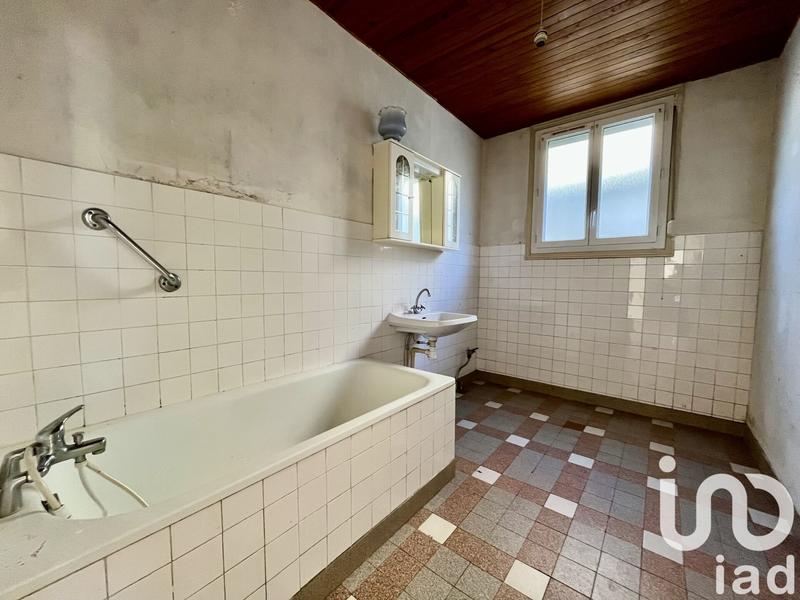 Maison - 128 m² - 7 pièces