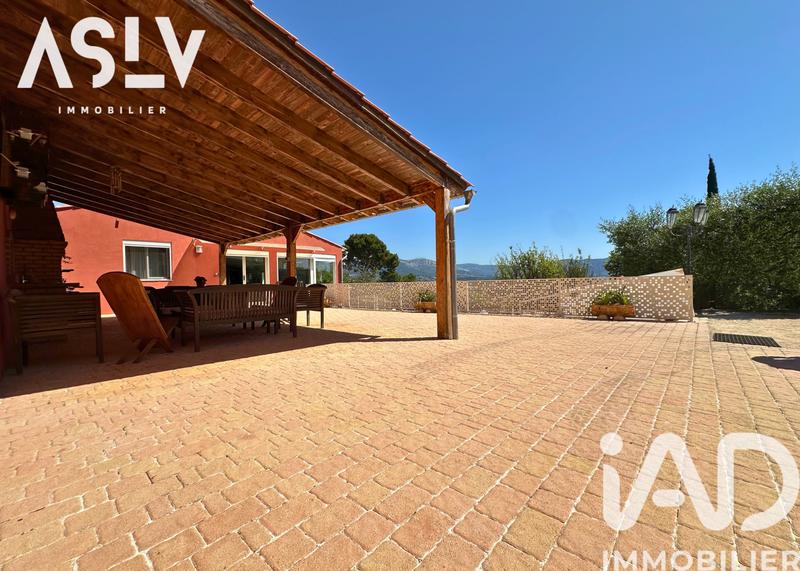 Maison - 170 m² - 6 pièces