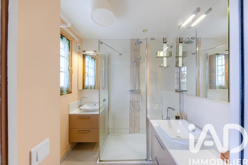 Maison - 123 m² - 6 pièces