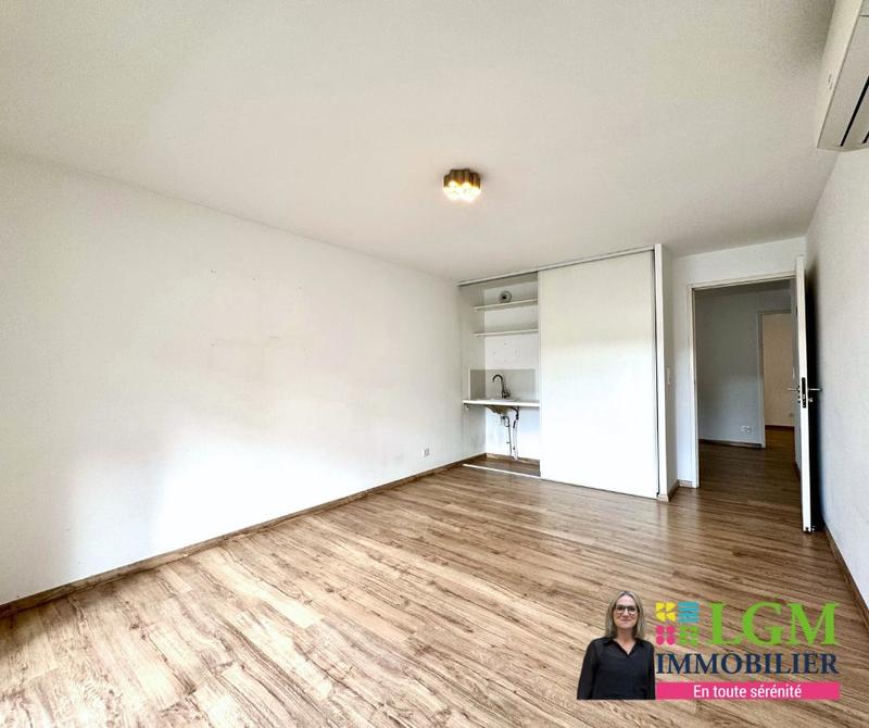 Bureau - 54 m² - 2 pièces