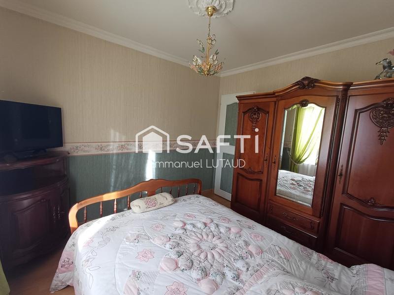 Maison - 92 m² - 7 pièces