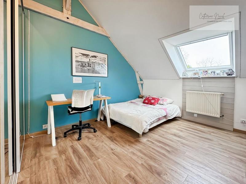 Maison - 260 m² - 11 pièces