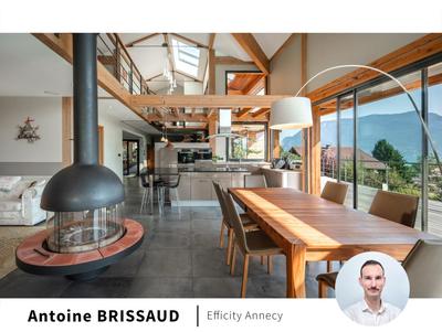 Maison - 273 m² - 8 pièces