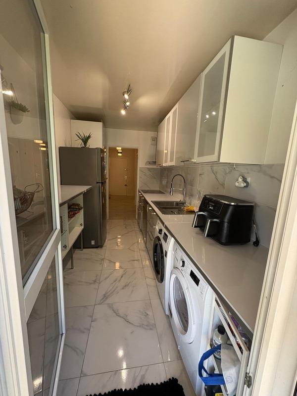 Appartement - 80 m² - 4 pièces