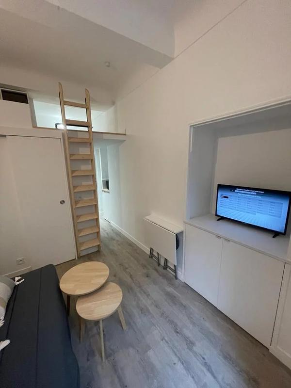 Studio - 15 m² - 1 pièce