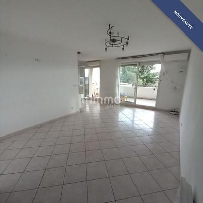 Appartement - 86 m² - 4 pièces