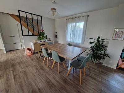 Maison - 168 m² - 7 pièces