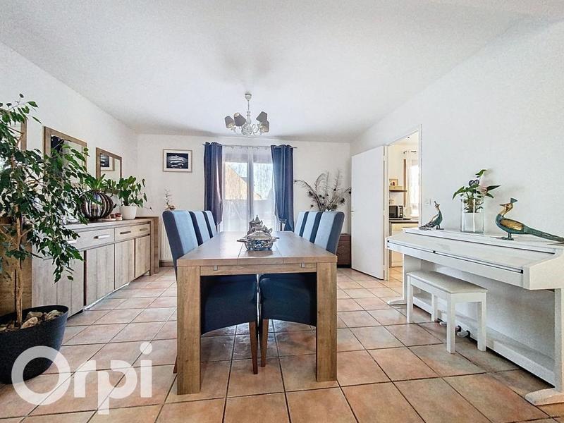 Maison - 168 m² - 6 pièces