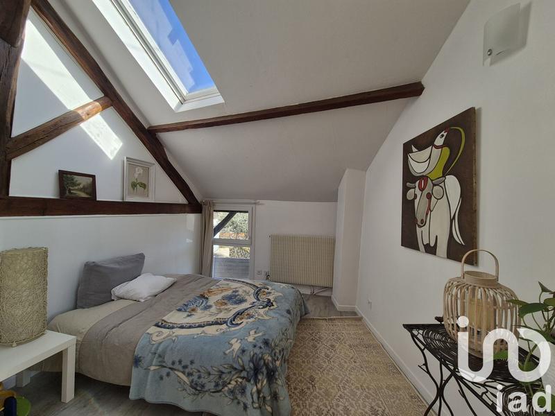 Maison - 265 m² - 10 pièces