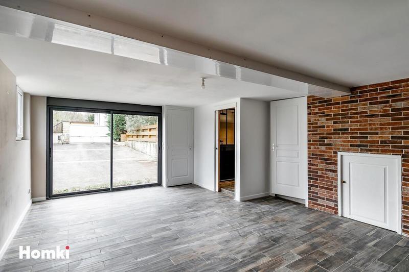 Maison - 140 m² - 5 pièces