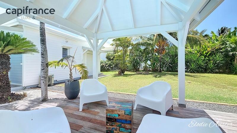 Propriété - 145 m² - 5 pièces