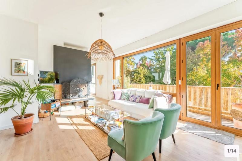 Appartement - 100 m² - 4 pièces