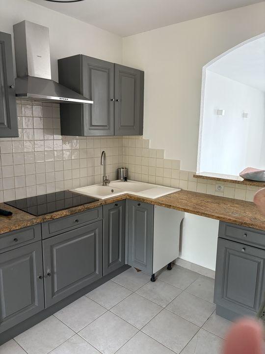 Appartement - 80 m² - 3 pièces