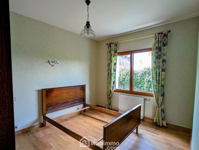 Maison - 158 m² - 7 pièces