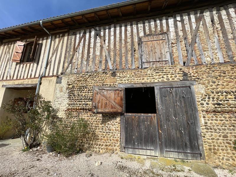 Maison - 200 m² - 5 pièces