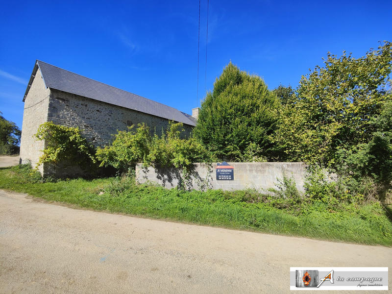 Maison ancienne - 101 m² - 8 pièces