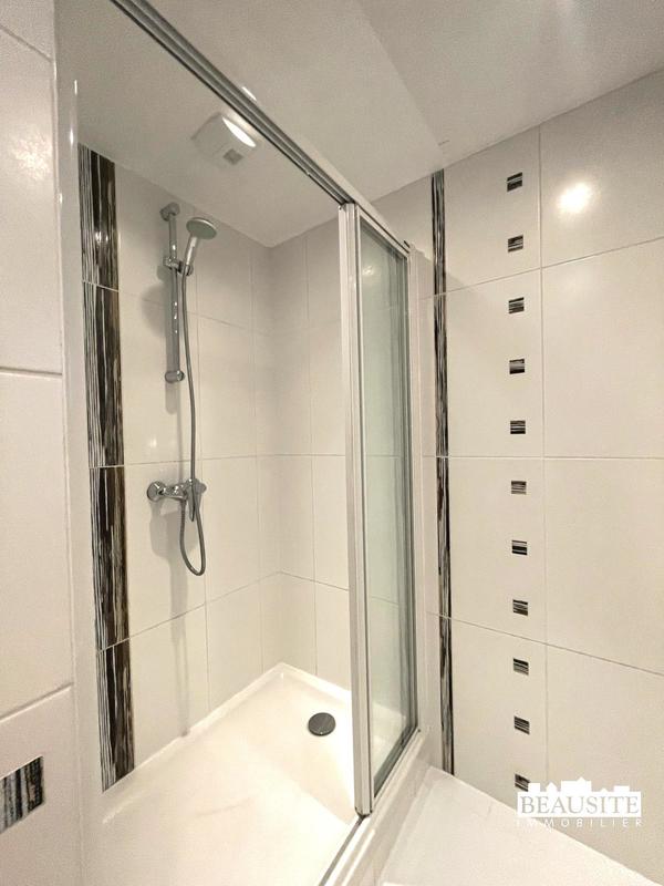 Maison - 138 m² - 6 pièces