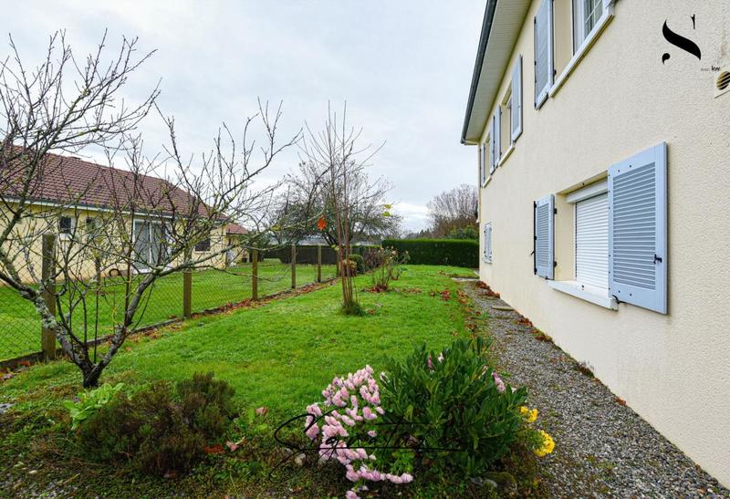 Maison - 84 m² - 4 pièces