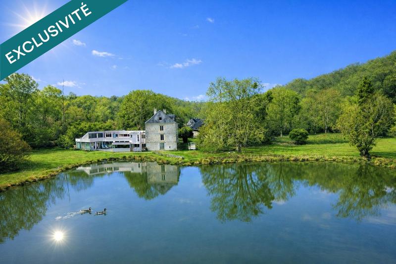 Maison - 460 m² - 12 pièces