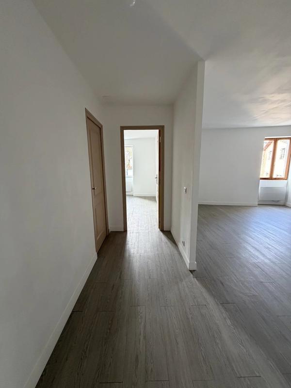 Appartement - 62 m² - 3 pièces