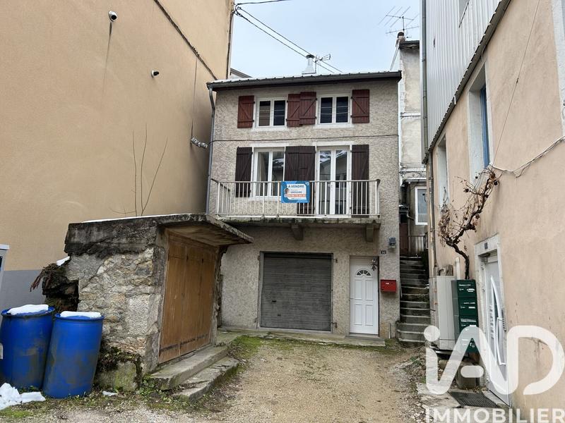 Maison - 160 m² - 8 pièces