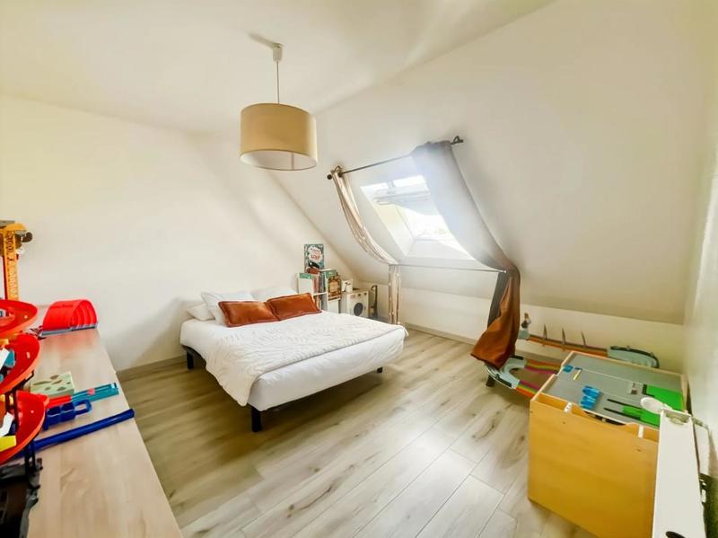 Maison - 150 m² - 7 pièces