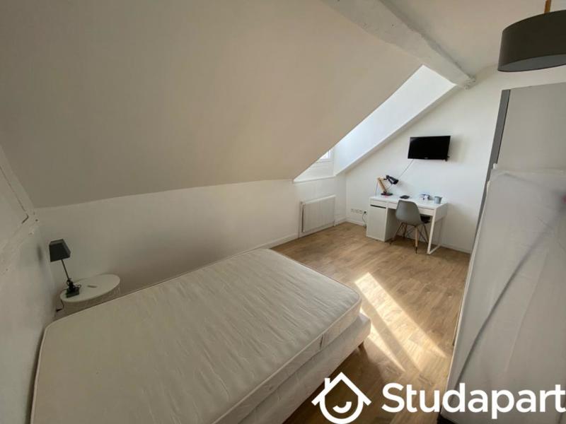 Chambre - 12 m² - 1 pièce