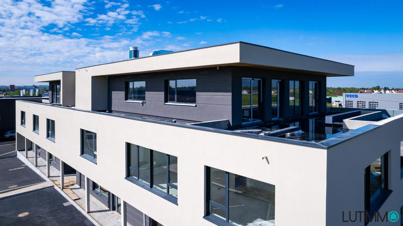 Local d'activités - 75 m²