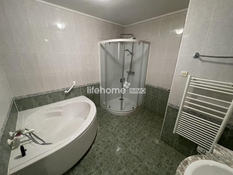 Villa - 97 m² - 4 pièces