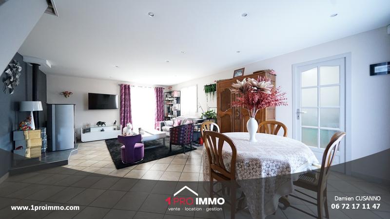 Maison - 102 m² - 4 pièces