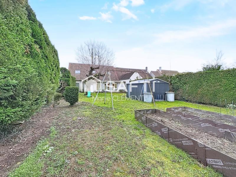 Maison - 104 m² - 7 pièces