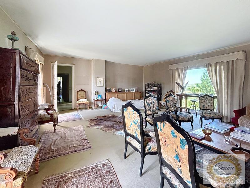 Maison - 500 m² - 11 pièces