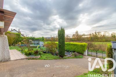 Maison - 85 m² - 5 pièces