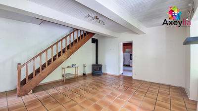 Maison - 137 m² - 6 pièces