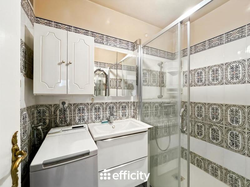 Appartement - 70 m² - 4 pièces