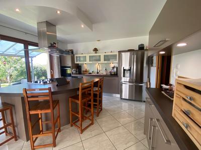 Maison contemporaine - 161 m² - 8 pièces