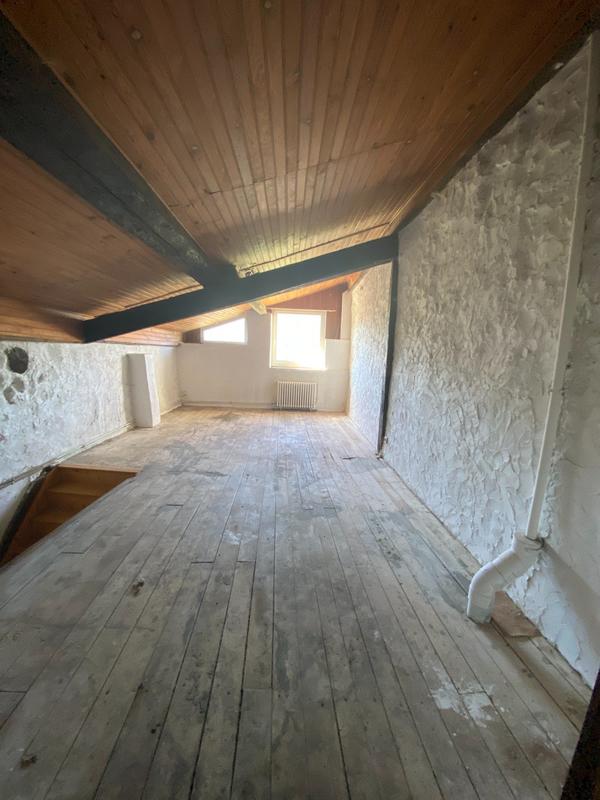 Maison - 190 m² - 5 pièces