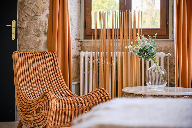 Immeuble - 559 m² - 16 pièces