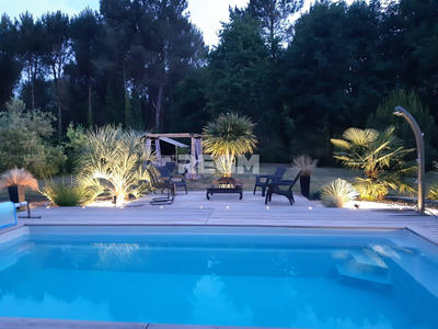 Maison - 95 m² - 4 pièces