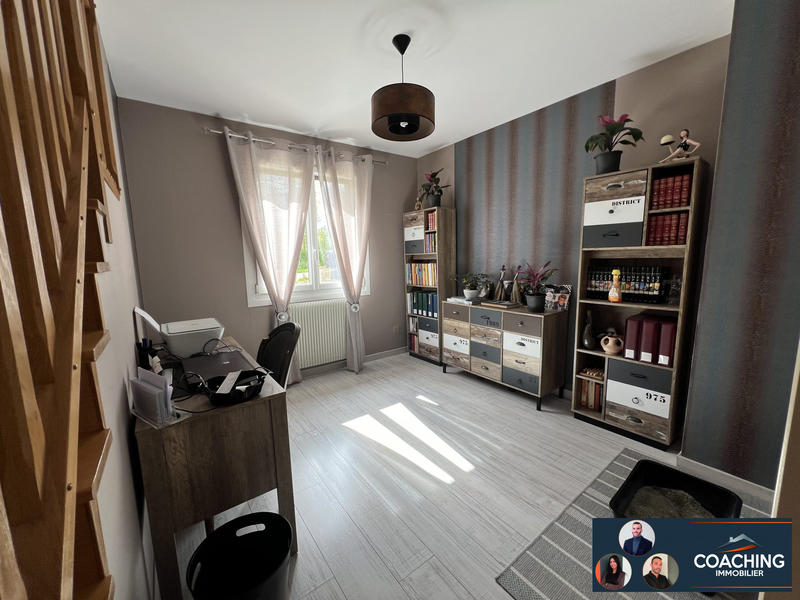 Maison - 179 m² - 7 pièces