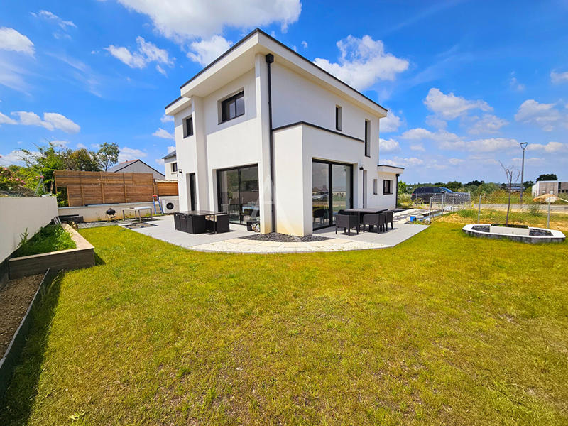 Maison - 157 m² - 6 pièces