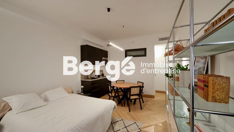 Bureau - 128 m² - 4 pièces