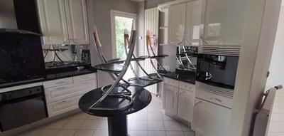 Maison - 135 m² - 6 pièces