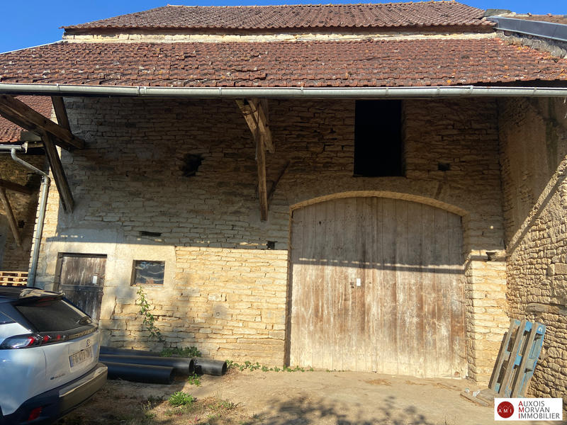 Maison ancienne - 100 m² - 3 pièces