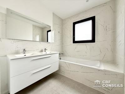 Maison - 125 m² - 6 pièces